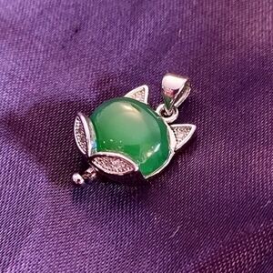 FREE with 2+ items Sterling Silver and Jade Cat Pendant